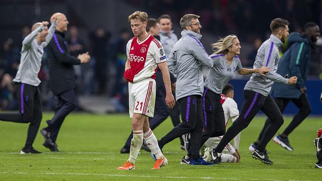 开云体育中国官网-阿贾克斯意外输球积分榜下滑的简单介绍