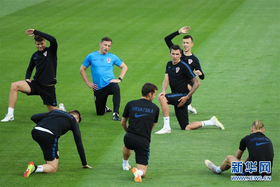 开云体育地址-克罗地亚国家队备战国际足球赛事