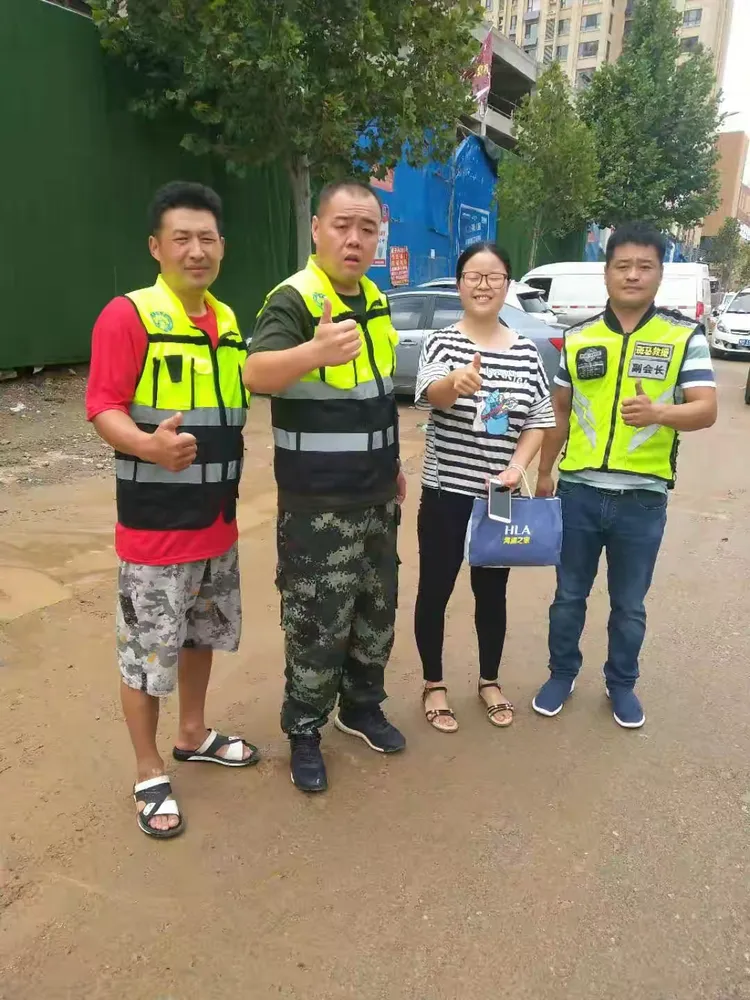 开云体育地址-葡萄牙选手野外射击助人成功